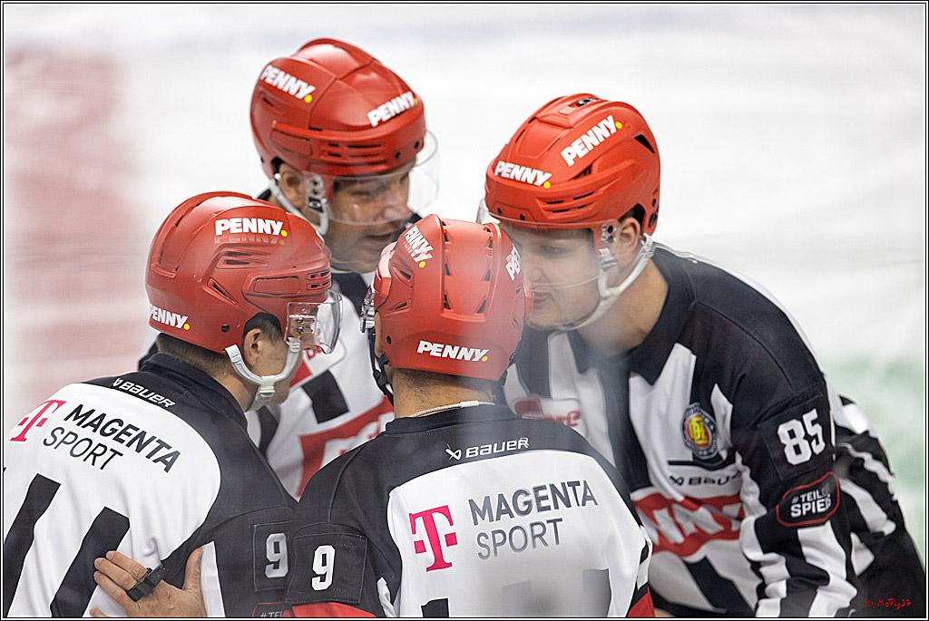 PENNY DEL;  Kölner Haie - Adler Mannheim; Köln, 04.11.2022